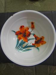 DAMGALI ÇİÇEKLİ NADİR ÇUKUR ÇİNKO EMAYE YEMEK TABAĞI 24 CM ATIKLI