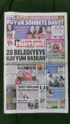 Hürriyet Gazete 12 Eylül 2016 28 Belediyeye Kayyum Başkan,Begümhan Doğan Faralyalı,Prof.Ali Bardakoğlu,Taha Akyol,Nil Karaibrahimgil,Aykut Kocaman,Okan Bayülgen,Ömür Gedik,Recep Tayyip Erdoğan,Binali Yıldırım,Fidel Castro,Che Guevara,Raul Castro,İshak Alaton Hayatını Kaybetti,Ahmet Arslan,Miranda Kerr,Emily Ratajkowski,Douzen Kroes,Mehmet Topal,Moussa Sow,Pablo Batalla,Cenk Tosun,Ömer Şişmanoğlu,Mario Gomez,Ersun Yanal,Hyun-Jun Suk,Luis Cavanda,Hamit Altıntop,Selçuk İnan,Hulusi Akar,Semiha Yıldırım,Binali Yıldırım,Deniz Baykal,Devlerin Ayak İzinde Küba...,Nuri Alço,Serpil Çakmaklı,Mehmet Görmez,Bim Reklamı