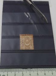 1868 AYYILDIZLI (DULOZ) TAKSE PULLARI III.TİP ÇERÇEVE VE SÜRŞARJLI KAHVERENGİ İSFİLA NOSU 61 OLAN ŞARNİYERLİ PULDUR 2024 ŞARNİYERLİ KATALOK DEĞERİ;2.000.00TL CCC1R2 ÇOK NADİR