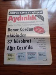 Aydınlık Gazetesi - 18 Haziran 2000 - Kurucusu Şefik Hüsnü - Doğu Perinçek - Atatürkçü Düşünce Derneği'nde Çevik Bir Gölgesi - Haftanın Konuğu Doçent Doktor Cihat Aşkın - İşçi Partisi'nin Mücadelesi Sonuç Verdi Bener Cordan Ekibinden 37 Bürokrat Ağır Ceza'da - Mehmet Ali Ağca'nın Bilinen Sırları - Emekli Amiral Vedi'i Bilget 15 16 Haziran'ı Anlattı - Ankara'dan Bağdat'a Kuzey Irak'ta Daha Aktif Olun