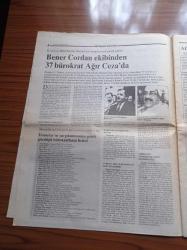 Aydınlık Gazetesi - 18 Haziran 2000 - Kurucusu Şefik Hüsnü - Doğu Perinçek - Atatürkçü Düşünce Derneği'nde Çevik Bir Gölgesi - Haftanın Konuğu Doçent Doktor Cihat Aşkın - İşçi Partisi'nin Mücadelesi Sonuç Verdi Bener Cordan Ekibinden 37 Bürokrat Ağır Ceza'da - Mehmet Ali Ağca'nın Bilinen Sırları - Emekli Amiral Vedi'i Bilget 15 16 Haziran'ı Anlattı - Ankara'dan Bağdat'a Kuzey Irak'ta Daha Aktif Olun
