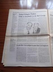 Aydınlık Gazetesi - 18 Haziran 2000 - Kurucusu Şefik Hüsnü - Doğu Perinçek - Atatürkçü Düşünce Derneği'nde Çevik Bir Gölgesi - Haftanın Konuğu Doçent Doktor Cihat Aşkın - İşçi Partisi'nin Mücadelesi Sonuç Verdi Bener Cordan Ekibinden 37 Bürokrat Ağır Ceza'da - Mehmet Ali Ağca'nın Bilinen Sırları - Emekli Amiral Vedi'i Bilget 15 16 Haziran'ı Anlattı - Ankara'dan Bağdat'a Kuzey Irak'ta Daha Aktif Olun