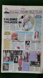 Hürriyet Kelebek Gazete 29 Eylül 2016 Nazlı Çelik,Serdar Bilgili,Ahmet Dursun,Begüm Öner,Sermiyan Midyat,Burak Satıbol,Nicole Faria,Şafak Sezer,Ceyda Ateş,Ajda Pekkan,Erhan Yazıcıoğlu,Ebru Öztürk,Serhan Onat,Saba Tümer,Yalın,Farah Zeynep Abdullah,Kıvanç Kasabalı,Sedef Avcı,Kıvanç Tatlıtuğ,Başak Dizer,Yunus Günçe,Jon Voight,Angelina Jolie,Emre Kaya,Ece Erken,Sibel Tüzün,Serel Yereli,Özdemir Erdoğan,Sezen Cumhur Önal,Acun Ilıcalı,Şeyma Subaşı,Tuğba Özay,Ebru Öztürk,Ezgi Avcı,Çağrı Atakan Arslan,Timuçin Esen,Şevval Sam,Deniz Barut,Ali Koç,Cem Yılmaz,Emre Karayel,Aslı Şen,Metin Şen,Müge Boz,Betül Demir,Ceylan Atınç,Pelin Öztekin,Demet Akbağ,Caner Erkin