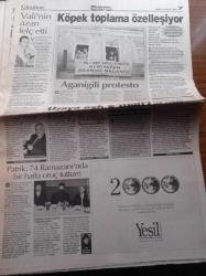Hürriyet Gazetesi - 31 Aralık 1999 - Dünya Milenyuma Giriyor - İbrahim Tatlıses - Esra Balamir - Elvir Boliç - Fenerbahçe Başkanı Aziz Yıldırım Ben Aday Değilim - Hakan Şükür - Raşit Çetiner Ümit Milli Futbol Takım'ı Anlattı - Yaşar Nuri Öztürk'le Ramazan - Binyılın Adamı Azrail - Osmanlı'da Kadın Tartışması Yazı Dizisi - Hacı Sabancı