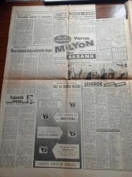 Hürriyet Gazetesi - 16 Ekim 1960 - Yassıada Köpek Davası - Celal Bayar'ın Kızı Nilüfer Gürsoy Babanız Adnan Menderes İle Dargın Mıydı Sorusuna Cevap Verdi - Celal Bayar İle Nedim Ökmen İçin Tatbiki İstenen Madde T.C.K 209 - Yüksek Adalet Divanı Başkanı Salim Başol - Altay Ömer Egesel - Fenerbahçe İzmir'de Karşıyaka'yı 7 1 Yendi - Mahallî Lig - Basketbolda Galatasaray Darüşşafaka'yı Yendi