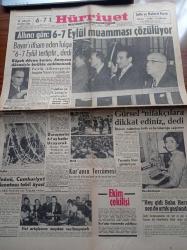 Hürriyet Gazetesi - 25 Ekim 1960 - Yassıada Duruşmasında Altıncı Gün - 6 7 Eylül Muamması Çözülüyor - Köpek Davası - Celâl Bayar - Adnan Menderes - Divan Başkanı Salim Başol - İsmet İnönü Cumhuriyet Senatosu Tabii Üyesi - Hasan Polatkan - Cemal Gürsel Nifakçılara Dikkat Ediniz - Kur'anın Tercümesi