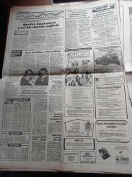 Hürriyet Gazetesi - 3 Kasım 1982 - Fransızlar Yaşar Kemal'i Övüyor - Mehmet Ali Ağca Annesiyle Görüşebilir - Dev Sol Liderleri Sinan Kukul Bedri Yağan - Tarık Akan - Fatma Girik G Şampiyon Boksörler Bir Yıl Özel Beslenecek - Çelik Bilek Saim Gündüz - Kenan Evren Kapalıçarşı'da - İki Türk Mafya Babasının Kızını Kaçırmaya Kalktı
