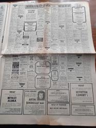 Hürriyet Gazetesi - 16 Aralık 1982 - Arif Sağ - Hülya Koçyiğit - Müjde Ar - Perran Kutman - Müjdat Gezen - Fenerbahçe Stankoviç'in Gözüne Vurdu -  Ünlü Jokey Mümin Çılgın - Kenan Evren Bugün Şanghay'a Geçecek - Çetin Emeç Pekin'den Yazıyor - Eski Bulgar Ajanı Alman Tv'sine Konuştu Papa Suikastını Moskova Planladı - Bulgar Ajanı Antonov - Başbakan Bülent Ulusu