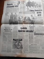Hürriyet Gazetesi - 16 Aralık 1982 - Arif Sağ - Hülya Koçyiğit - Müjde Ar - Perran Kutman - Müjdat Gezen - Fenerbahçe Stankoviç'in Gözüne Vurdu -  Ünlü Jokey Mümin Çılgın - Kenan Evren Bugün Şanghay'a Geçecek - Çetin Emeç Pekin'den Yazıyor - Eski Bulgar Ajanı Alman Tv'sine Konuştu Papa Suikastını Moskova Planladı - Bulgar Ajanı Antonov - Başbakan Bülent Ulusu