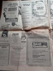 Hürriyet Gazetesi - 9 Aralık 1984 - Yılın Olay Filmi Kadın Bir Defa Sever - Ahu Tuğba - Emel Sayın'a Şeyh Kısmeti - Kaptan Cousteau Gökova'yı Öldürmeyin - Süha Kutlu - Türk İş Güçlü Azınlık Korunuyor - Yurtlar YÖK'e Devredilecek - - Sümerbank - Galatasaray Tekmeden Yıldı -  Mustafa Denizli - Efes Pilsen