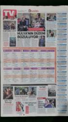 Hürriyet Kelebek Gazete 6 Aralık 2016 Gökhan Özen,Julia Lipetskaya,Nilüfer,Gabriele Bagnasacco,Sibel Arna,Ayşen Batıgün,Ece Uslu,Yasemin Yalçın,Erdal Özyağcılar,Maya Azucena,Mustafa Topaloğlu,Şafak Sezer,İzzet Yıldızhan,Yıldız Tilba,Tuna Kiremitçi,Gülben Ergen,Burçin Terzioğlu,Nilgün Karababa,Ozan Tufan,Kim Kardashian,Kanye West,Charlotte Gainsbourg,Mustafa Ceceli,Ece Erken,Burcu Biricik,Aşkım Kapışmak,Elif Kaya,Zeljko Obradovic,Berat Aşçıoğlu,Rasim Öztekin,Tülin Şahin,Mustafa Üstündağ,Mehmet Topal,Yavuz Seçkin,Mert Öcal,Irmak Ünal