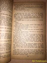 Cry The Lonely Flesh - Jesse L. Lasky Jr - Popular Library - İngilizce Kitap (Yalnız Et Ağla) Hafif Yıpranmalar Mevcut