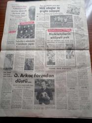 Milliyet Gazetesi - 13  Kasım 1969 - Beşiktaş Antrenörü Milev Futbolcuların Ayakta Duracak Dermanı Yok - Yeter Sevimli Cuma Gecesi Boksu Bırakıyor - Milli Takım Antrenörü Abdullah Gegıç- Kuzeydeki Dev Sovyet Rusya Yazı Dizisi - Bayan Gandi Partisinden İhraç Edildi - Atatürk Ve Enver Paşa İlişkileri Yazı Dizisi