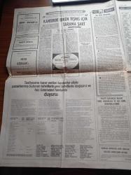 Milliyet Gazetesi - 10 Ekim 1982 - Büyük Türk Sporcuları - Şükrü Gülesin - Hasan Polat - Şenol Güneş - Can Bartu- Turgay Şeren - Beşiktaş Fenerbahçe Maçı - Kenan Evren Anayasayı Tanıtma Gezisi Yapacak - Eski Siyasi Parti Liderleri Seçimlere Katılmayacak - Haldun Taner