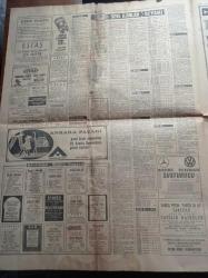 Hürriyet Gazetesi - 17 Aralık 1969 -Büyük Sesler Balet Plaklarında reklamı-Zeki Çetin -Orhan Boran-Türk Ticaret Bankası reklamı-Serpil Örümcer-Ayfer’i-Esin Avşar-Gaskonyalılar gazinosu-Casino de Paris reklamı-Spor ve Sergi Salonu- Ankara Pazarı,yeni Şişli Mağazası 28 Aralık Cumartesi açılıyor reklamı-Berec Pilleri reklamı-Beşiktaş Milev'i Azletmege Niyetli - Akdeniz Oyunları Tehlikeye Düştü - Faruk Ilgaz - 1 Milyon Çekilişli Eğlence Programı - Berkant - Mediha Demirkıran - Durul Gence 10 Orkestrası - Ateş Böcekleri - Erkan Yolaç - Müthiş Türk Esat Selçuk Yazıyor - Kanada Seks Cenneti Danimarka'yı Bile Geçti - Türkiye İş Bankası - Elvan Gazoz