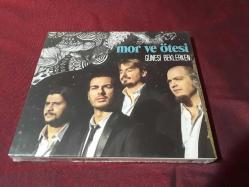 MOR VE ÖTESİ GÜNEŞİ BEKLERKEN MÜZİK CD (SIFIR)
