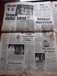 Hürriyet Gazetesi - 5 Eylül 1982 -  Kadınlığı Kabul Edilmeyen Bülent Ersoy Kadınlar Koğuşuna Konuldu - İngiltere'de Seks Skandalı - Asgarî Ücret Vergi Dışı Bırakıldı - Ermeni Teröristlerce Şehit Edilen Albay Atilla Altıkat - Seçim Kütüklerine Yazılamayanlara 3 6 Ay Hapis