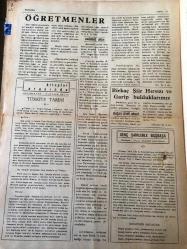 DÜZCE  FERMAN GAZETESİ HAK VE HAKİKAT YOLUNDA  YEREL TAŞRA BASINI-  3 MART 1975 YIL :7 SAYI :305-  Köy  Ebesini Tabanca İle Kaçırmaya Teşebbüs Etti -Muallim Muzaffer  Albayrak  Emekli  Oldu -Milliyetçi  ve  mukaddesatçı  dernekler birlikte hareket  etmek için karar aldılar - S.S .Düzce Memurları   ve Dar Gelirliler Yapı Kooperatifi Başkanlığından -Öğretmenler  Mehmet  Altın - Türkiye Tarihi   - Bir kaç Şiir Hırsızı ve Garip Bulduklarımız  Doğan Ümit Aksel - Sanat   ve Edebiyat - Yalnızlık  Şiirleri   : Emrullah  Evli - Hayal  İçinde :Hüsnü Yurtsev - Sen :Yavuz  Hotumoğlu -  Ozan , İsmail Yaltıırk   ve Eflatun Yıldızlar  Yağıyordu  :  Nuri  Kırcıoğlu - Düzce Spor ,Isparta Deplasmanından  Puansız  Dönüyor -