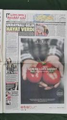 Hürriyet Gazete 27 Mart 2017 Arif Erdem,Hakan Şükür,Osman Müftüoğlu,Akif Çağatay Kılıç,Sera Kutlubey,Ali İsmail Korkmaz,Recep Tayyip Erdoğan,Veysi Kaynak,Kemal Kılıçdaroğlu,Binali Yıldırım,Devlet Bahçeli,Yusuf Yazıcı,Şafak Mahmutyazıcıoğlu,Hüseyin Mican,İgor Tudor,Faruk Süren,Yıldırım Demirören,Fatih Terim,Martin Skrtel,Sebastian Vettel,Sinan Oğan,Ümit Kocasakal,Levent Gök,Numan Kurtulmuş,Selahattin Demirtaş,Figen Yüksekdağ,Kadir İnanır,İbrahim Tatlıses,Harun Kolçak,Çiğdem Batur,Zülfü Livaneli,Ümit Uysal,Tuncay Özilhan,Mehmet Tevfik Göksu,Erden Timur,Seri İlanlar,Tur İlanları,E.C.A Reklamı,Kardemir A.Ş Afişi