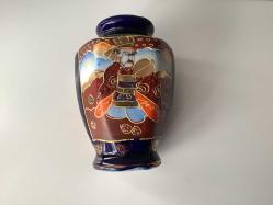 MİNİ BOY JAPON PORSELEN VAZO