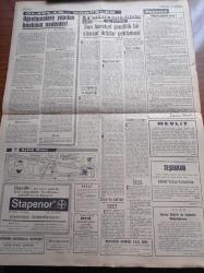 Cumhuriyet Gazetesi - 25 Ocak 1967 - Kurucusu Yunus Nadi - Ecvet Güresin - İlhan Selçuk - Başbakan Süleyman Demirel Bütün İdare Organları İktidarın Politikasına Uymak Zorundadır - CHP Ortak Grubu Toplandı - Türkiye Öğretmen Dernekleri Milli Federasyonu Genel Başkanı Hayrettin Uysal - İsmet İnönü - Ankara'da Protesto Mitingi- Cemal Gürsel - TRT Müdürü Adnan Öztrak