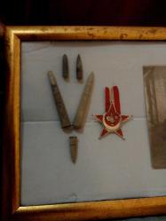 Çanakkale Savaşı Asker Fotoğrafı  ve İkinci Üretim Birinci Dünya Savaşı Harp Madalyası ile Dekorluk Çanakkale Hatıraları.
