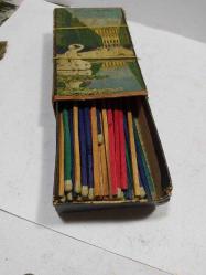 BÜYÜK BOY AVUSTURYA RENKLİ ÇÖPLER KİBRİT KUTUSU