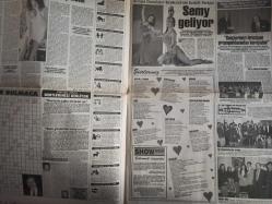 Show Magazin Haftalık Aktüel Gazetesi - 20 Ocak 1995 - Sayı:95 - Seren Serengil - İbrahim Tatlıses - Özlem Ersoy - Tayyar Yıldız - Soner Arıca - Tünay Ürek - Kibariye - Hülya Avşar - Güner Ümit - Seden Gürel - Atilla Özdemiroğlu - Aykut Oray - Fatih Kısaparmak - Linda Evangelista - Rıfat Özbek - Bill Clinton - Ali Poyrazoğlu - Kadir İnanır - Tarık Akan - Onat Kutlar - Kamil Öztürk - Bulut Aras - Gürcan Sarıyer - Mustafa Er - Murat Leblebici - Yaşar Nuri Öztürk - Ali Rıza Aktaş - Canan Aydn - Nevzat Uyanık - Ali Çınar - Gülden Kalmaz - Süleyman Karaduman - Nükhet Duru - Aşkın Nur Yengi - Zerrin Özer - Gurbetçi Hakan - Binnaz Avcı - Mustafa Sandal - Adnan Şenses - Muazzez Abacı - Efgan Efekan - Yusuf Sezgin - Sibel Tüzün - Tarkan - Gülgün Feyman - Banu Alkan - Neco - Güngör Bayrak fotoğraf ve haberi - Tam Takım Gazete