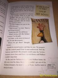 The Wrong Trousers - Bill Bowler & Sue Parminter - Dominoes - Oxford University Press - İngilizce Kitap (İsviçreli Robinson Ailesi) Üzeri Yazılı Kısımları Mevcut