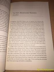 The Cosmos in a Carrot - Carmen Yuen - A Zen Guide to Eating Well - Parallax Press - İngilizce Kitap (Havuçtaki Kozmos - İyi Beslenmek İçin Zen Rehberi)