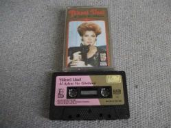 9 - YÜKSEL UZEL - AL AŞKINI VER GÖNLÜMÜ