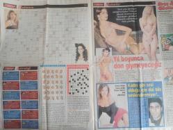 Zımba Türkiye'nin En Delikanlı Haftalık Magazin Gazetesi - 8 Ocak 2003 - Sayı:6 - Seda Sayan - Lezbiyen Şarkıcıların Aşk Kavgası haberi - Soyunmasın Podyumu Bıraksın! haberi  - Güzide Duran - Açınca Birinci Oldu haberi - Çiğdem Çağrus - Sapıklarım hep arkadan vuruyor! - Kadınlarla kucak alemi! haberi - Demet Akalın - Özcan Deniz - Yıl boyunca don giymeyeceğiz haberi - Gizem Özdilli - Berna Arıcı - Arzu Pavlova - Berna Öztürk - Güner Özkul - Müge Oruçkaptan - Arzu Yanardağ - Burcu Egesoy fotoğraf ve haberi - Tam Takım Gazete