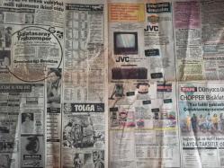 Tan Gazetesi - 20 Nisan 1986 - Cahit Aral-Yıkılmışım Ben filmi reklamı,Necla Nazır,Deniz Akbulut-Evleneceği Kızı 100 Bin Liraya Geneleve Sattı-Nurcan Budak - Hüseyin Parlak - Salih Taşçı - Semra Özal - Turgut Özal - Zeynep Ekren - Nurhan Damcıoğlu - Orhan Eriş - Müjdat Gezen - Kandemir Konduk - Nejat Uygur - Süleyman Turan - Tülin Dilek - Cahit Arat - Hüsamettin Cindoruk - Metin Toytekin - Şehmuz Dalgıç - Rahşan Ecevit - Aydın Güven Gürkan - Margot Kidder - Clint Eastwood - Serap Sevim Özdemir - Melek Ayberk - İbrahim Tatlıses - Zekeriya Alp - Ahmet Suat Özyazıcı - Mustafa Denizli - Tolga Çizgi Romanı - Tanju Gürsu - Cihad Reis - Filiz Altun - Hal Warden - Renee Trent - Marlboro Sigara Reklamı fotoğraf ve haberi - Tam Takım Gazete