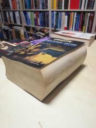 Farseer Serisi [3 KİTAP TAKIM, İLK BASKI] - Suikastçının Çırağı, Kraliyet Suikastçısı, Suikastçının Arayışı