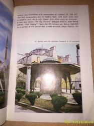 AYASOPHİA - M. Hadi Altay - Saint Sophia : All in colour 45 photographies - İngilizce Rehber Kitap (Ayasofya: Tamamı renkli 45 fotoğraf) Hafif Yıpranma ve Lekeler Mevcut