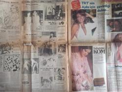 Haftasonu Türkiye'nin En İyi Magazin Gazetesi - 3 Kasım 1978 - Sayı 45 - Kaptan Cemil Turan-Engin Verel-Elif Pektaş - Metin Türel - Güngör Sayarı - Kahkaha Bilmecesi haberi - Tarık Akan - Nazan Şoray - Filiz Akın - Claudia Cardinale - Rana Alagöz - Anthony Hopkins - Jane Fonda - Selami Şahin - Alev Altın - Aydemir Akbaş - Serpil Barlas - Ajda Pekkan - Kom Gecelik Reklamı - Nur Demiriz -, Saçlarınızın Düşmanı haberi - Safiye Ayla - Seçil Heper - Müjde Ar - Aysel Gürel - Pınar Molay - Tülin Baydun - Betigül Selçuk - Müge Gökçe - Bedri Elibol - Metin Luca - Rana üreyan - Zehra Evirgen - Nermin Güneri - Saygı Öztürk - Lütfü Aksungur - John Travolta - Melih Kibar - Anne Armstrong Thompson - Keith Moon - Metin Türel- Bahar Erdeniz - Parla Şenol fotoğraf ve haberi - Tam Takım Gazete