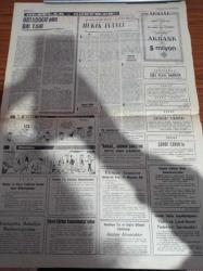 Cumhuriyet Gazetesi - 6 Haziran 1967 - Kurucusu Yunus - Ordinaryüs Hıfzı Veldet Velidedeoğlu - Kenan Esengin - Tel Aviv Hayfa Ve Kahire Bombalandı Ortadoğu'da Savaş - İhsan Sabri Çağlayangil Çarpışmalar Sulh İçin Tehlikelidir - Sovyetler Birliği Tutumunu ABD'ye Göre Ayarlayacak - Süleyman Demirel