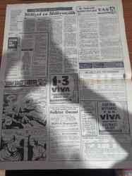 Akşam Gazetesi - 26 Nisan 1966 - Sahibi Nur Öktem - Mahmut Bozdoğan - Çetin Altan - İzmir'de Polisle Gecekonducular Dün Çatıştı - Anayasa Mahkemesi Adalet Partisinin Açtığı Bir Davayı Reddetti - Sulukule'nin Sonu - Cevdet Sunay İki Hükümlüyü Sıhhi Sebeplerden Affetti