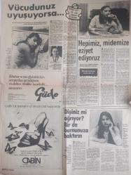 Haftasonu Türkiye'nin En İyi Magazin Gazetesi - Yıl 9 Sayı:17 - Ülkü Ülker - Uğur Dündar - Ümit Erbil - İşte Soğukoluktan Gelen Kaın haberi - Dişiniz mi ağrıyor? Bir de burnunuza baktırın haberi - Vücudunuz uyuşuyorsa haberi - Hepimiz, midemize eziyet ediyoruz fotoğraf ve haberi - Gazete Tam Değildir Sadece 2 Sayfası Mevcuttur