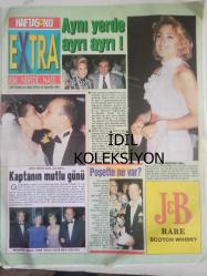 Hafta Sonu Extra Sosyete ve Magazin Dergisi - 26 Ağustos 1993 - Sayı:34 - Ebru Sipahi - Alp Çapa - Muzaffer Sipahi - Ayfer Sipahi - Nur Çapa - Gülen Çapa - Can Has - Behice Has - Cengiz Muhassıloğlu - Rahmi Koç - Ahmet Pekin - Düriye Pekin - Betty Kohen - Metin Aşık - Memduh Yaşa - Seyfi Basa - Güner Akın - Raif Dinçkök - Haydar Akın - Remzi Özcan - Mehmet Emin Durmaz - Tuğba Dumlu - Sinan Dumlu - Verda Nahmiyas - Saniye Kadirbeyoğlu - Semiramis Atakav - Nedret Tanfer - Nihat Tanfer - Gül Dürüst - Cem Sertoğlu - Vedat Sertoğlu - Deniz Kurbanzade fotoğraf ve haberi - Tam Takım Dergi