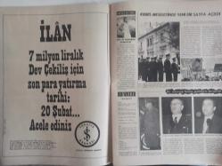 Hafta Sonu Extra Sosyete ve Magazin Gazetesi - 6 Şubat 1965 - Sayı:15 - Cemal Tural - İlhami Sancar - Ayten Alpman - Özkan Kaymak - Metin Ersoy - Ronald Wilson - Yasak Yerde Park Eden Araba haberi - Salıncakta İki Kişi fotoromanı - Robert Mitchum - Shirley MacLaine - Jerry Ryan - 1965 İlkbahar Modelleri - Christian Dior - Gene Gelecek Misin? hikayesi - Canavarlar Vadisi çizgi romanı - Günther Schon - Vazoya İyi Çiçek Koyan Kızlar Evde Kalmıyor haberi - Jacqueline Kennedy - Eğridir Dağlarında Cesaret Destanı haberi - Dünya Mutfağından Yemekler fotoğraf ve haberi - Tam Takım Dergi