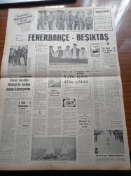 Cumhuriyet Gazetesi - 27 Nisan 1969 - Kurucusu Yunus Nadi - Nadir Nadi - Adnan Menderes'in Dramı Yazı Dizisi - Fikret Otyam - Fenerbahçe Beşiktaş Maçı - TRT Genel Müdürü Adnan Öztrak TRT Her Konuda Tarafsızdır -  Nihat Erim İktidar Direnme Hakkını Bizden Önce Kullandı - De Gaulle - Fransız Halkı Sandık Başında - Milli Türk Talebe Birliği