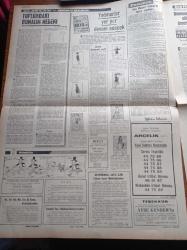Cumhuriyet Gazetesi - 19 Nisan 1969 - Kurucusu Yunus Nadi - İlhan Selçuk - Fakir Baykurt - Burhan Felek - Şevket Süreyya Aydemir - Adnan Menderes'in Dramı Yazı Dizisi - Galatasaray'ın Şampiyonluk Şansı %65 - Bir Takım Lige Bugün Veda Edecek - Dubçek'in İstifasından Sonra Prag'da Hava Gergin - TRT Tasarısının Da Geri Alınması İsteniyor - Orman Tasarısı Anayasaya Aykırıdır - Orgeneral Cemal Tural Erdek'te Büyük Bir Arsa Satın Aldı
