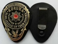 VİP YAKIN KORUMA-ROZETLİ CÜZDANI 2AD +KEMER ROZETİ 1AD SATINAL-SADECE YAKIN KORUMA KIMLIKLI,YAKIN KORUMA GOREVLISINE SATILIR.SIVILE ve YAKIN KORUMA KIMLIGI OLMAYANA SATILMAZ