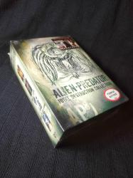 Alien - Predator Total Destruction Collection Orijinal jelatini içinde 8 DVD Set (YENİ SIFIR)  (TÜRKÇE ALTYAZILI)