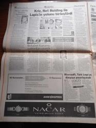 Hürriyet Gazetesi - 14 Ekim 1998 - Alaattin Çakıcı'dan Türk Düşmanı Papaza 8 Bin Dolar Bağış - Alaattin Çakıcı'nın Son Kaseti TBMM'de Patladı - Türbank'ın Devir İşlemi Durduruldu - Abdullah Öcalan Suriye'ye Sokulmayacak - Fenerbahçe'ye Şırnak'ta Büyük İlgi - Ricky Martin - Perihan Savaşın Gizli Aşkının Fotoğrafı