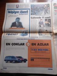 Hürriyet Gazetesi - 12 Ekim 1998 - Şifre Robin Hood - Alaattin Çakıcı'nın Gizli Yardım Kasası Fatma Abla - Alaattin Çakıcı'nın Yardım Ettiği Türkiye Düşmanı Papaz - Alaattin Çakıcı'nın Sahte Pasaportlarının Listesi - Türkiye 47 Yıl Sonra Almanya'yı Yendi - Rüştü Reçber - Haluk Levent'ten Guinness'lik Rekor
