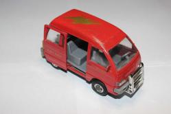 Sseca Toy marka 1:32 ölçekli minivan (sürtmeli)