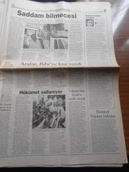Radikal Gazetesi - 17 Kasım 1998 - Apo İade Edilmezse Roma Devlet İhalelerinden Dışlanacak Ticaret Sınırlanacak - Apo Yargıç Önüne Çıktı - İtalya Başbakanı D'Alema Abdullah Öcalan'ın Geleceğini Türk Büyükelçiliğinden Öğrendim - İş Dünyası İtalya'ya Boykotu Tartışıyor - İdam Tasarısı İmzada - Rahmi - Dışişleri Bakanı İsmail Cem - DYP Koalisyona Çağrıldı