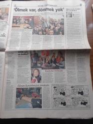 Radikal Gazetesi - 3 Kasım 1998 - Susurluk Kazasından 2 Yıl Geçti Enkaz Hala Kaldırılamadı - Susurluk Çetesinin Fotoğrafı - Özel Harekat Daire Başkanı İbrahim Şahin - Abdullah Çatlı - Hamas Taktik Mi Değiştirdi - Mesut Yılmaz'a Türban Eleştirisi - Doğu Perinçek - Levent Kırca Açlık Grevine Başlıyor - Işılay Saygın - Ekran Karartma Protestoları